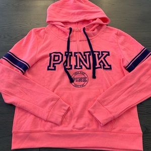 NWOT VS PINK HALF ZIP HOODIE
